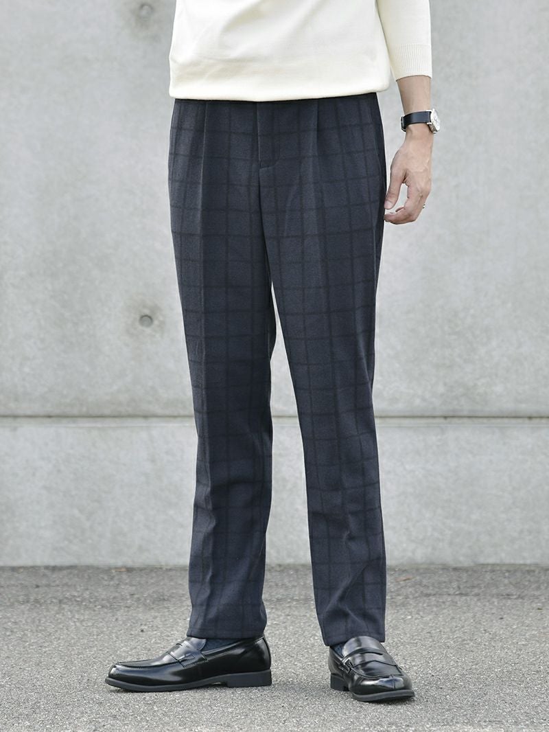 000000002000-03.jpg?size=l&w=