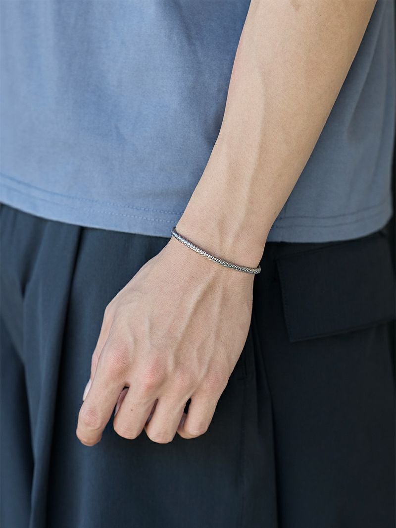 シルバー925 デザインバングル | AUEN [オーエン]